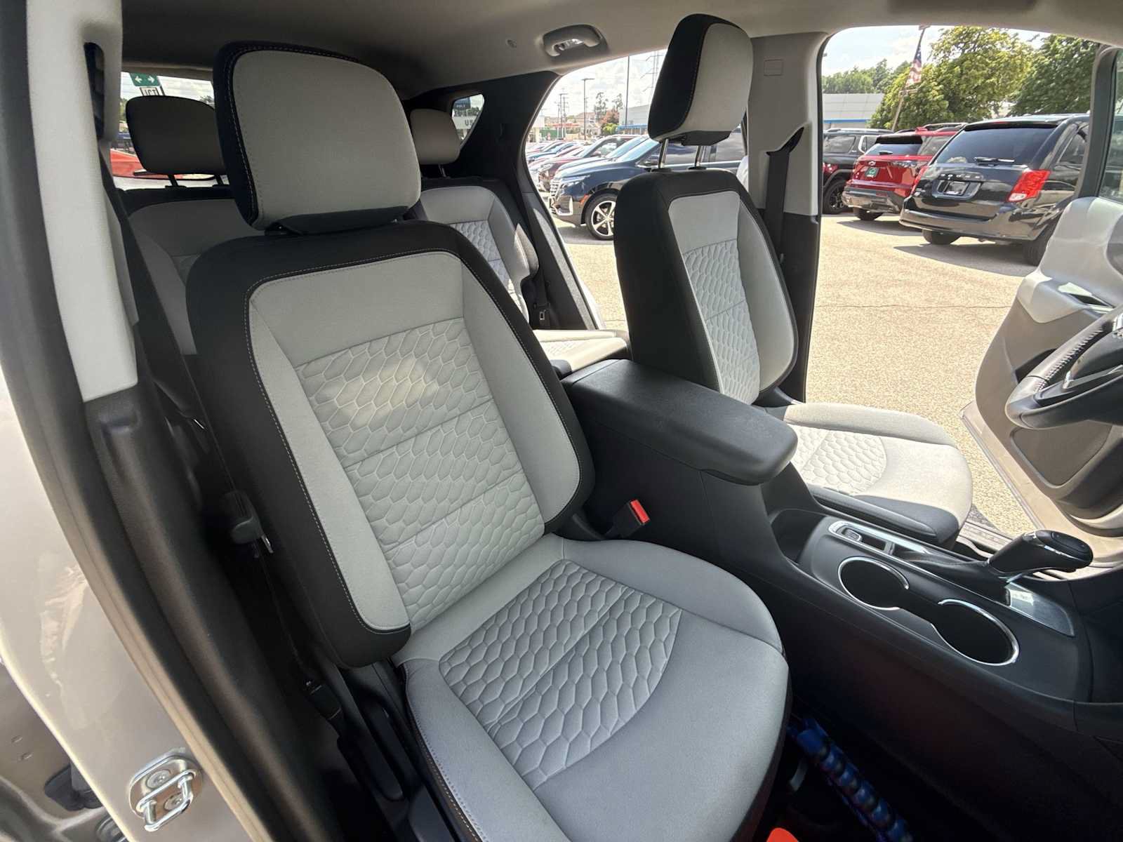 Certified 2019 Chevrolet Equinox LT FWD image 26