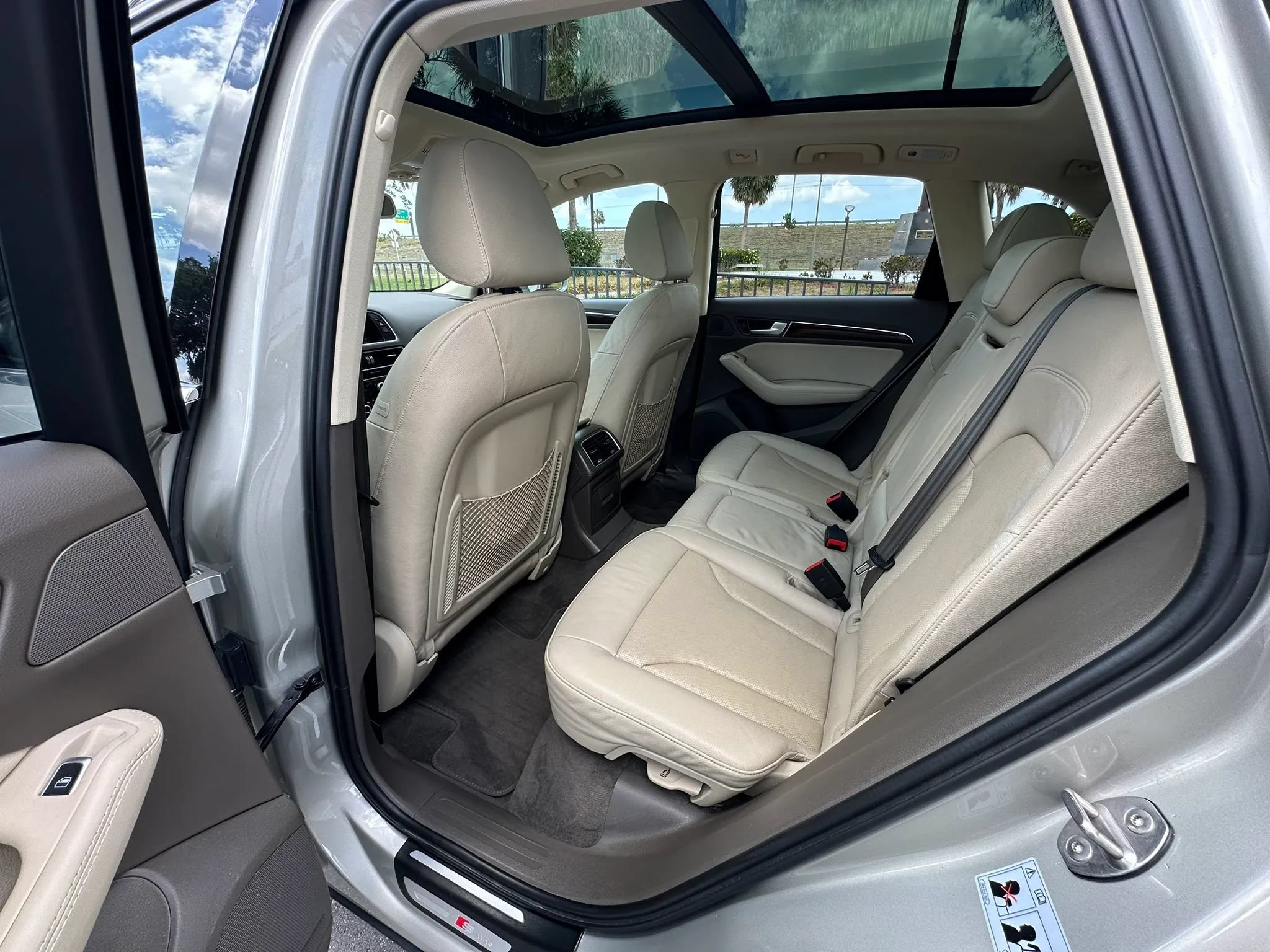 Used 2017 Audi Q5 3.0T Premium Plus w/ Luxury Package AWD/4WD image 15