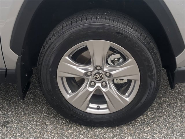 Certified 2025 Toyota RAV4 XLE w/ Convenience Package image 11