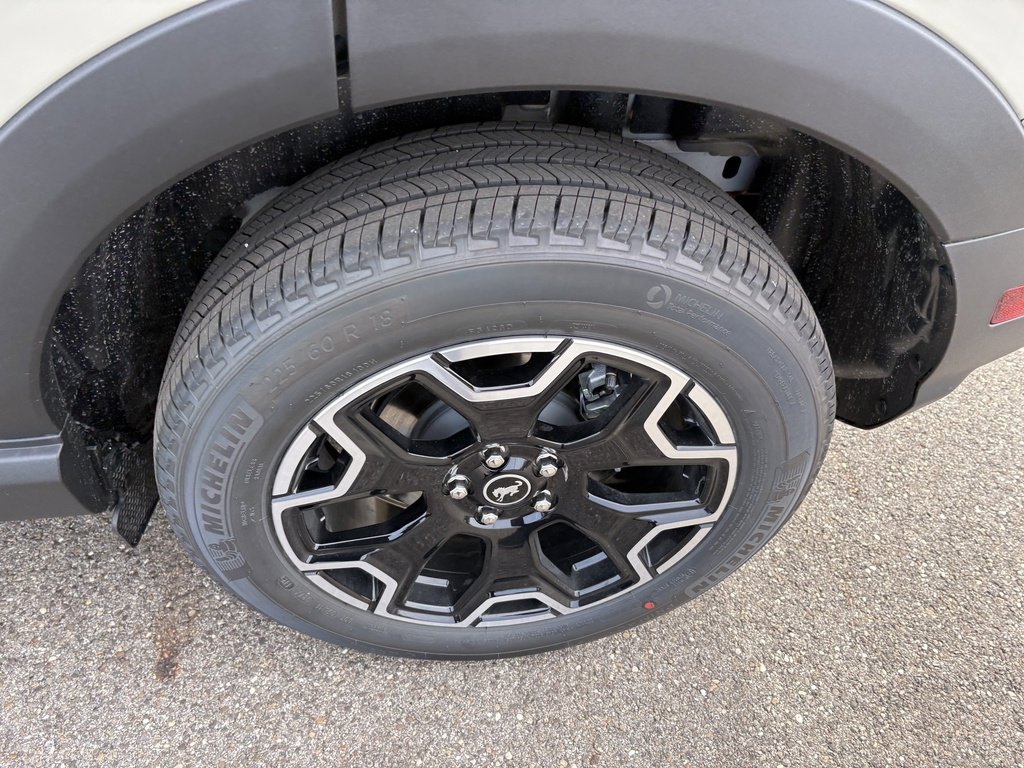 New 2025 Ford Bronco Sport Outer Banks w/ Outer Banks Tech Package+ image 12