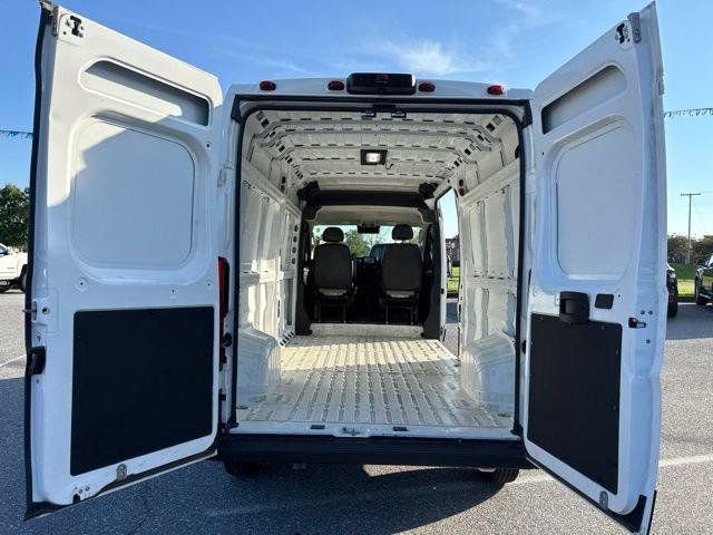 Used 2025 RAM ProMaster 3500 w/ Convenience Group FWD image 15