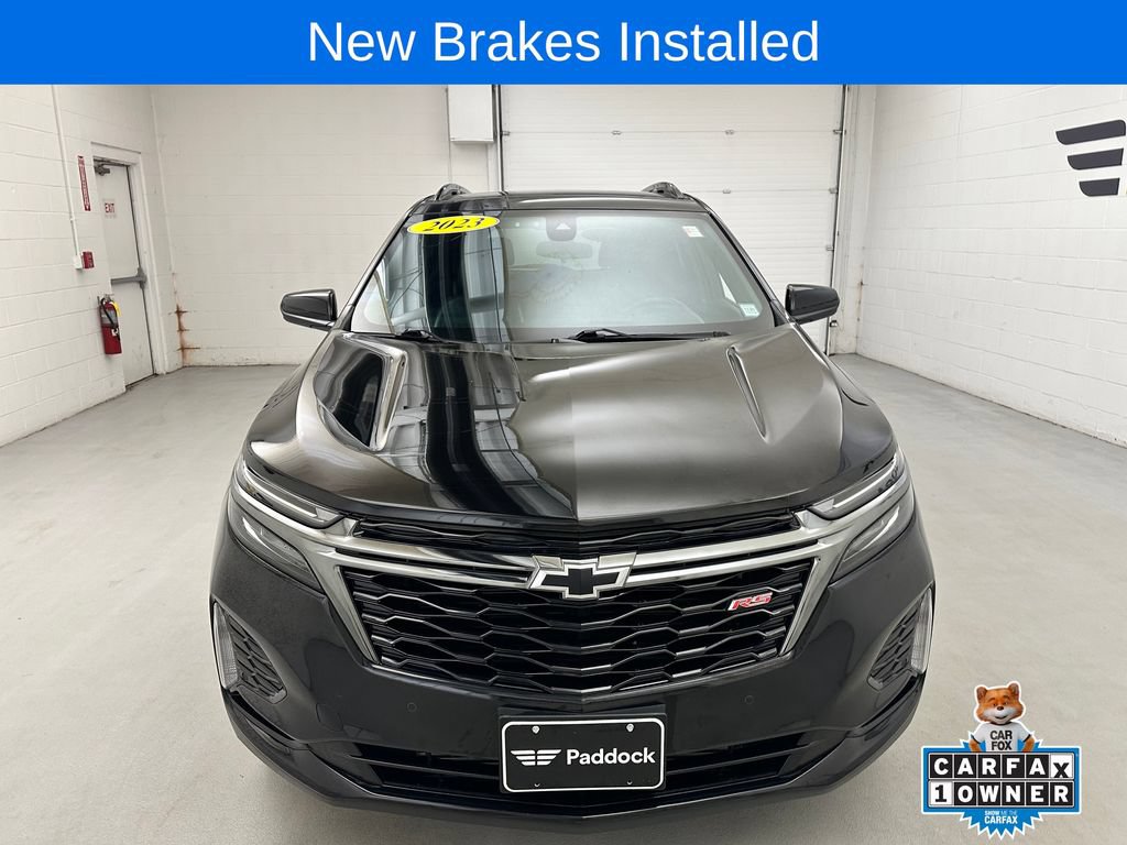 Used 2023 Chevrolet Equinox RS w/ LPO, Floor Liner Package FWD image 2