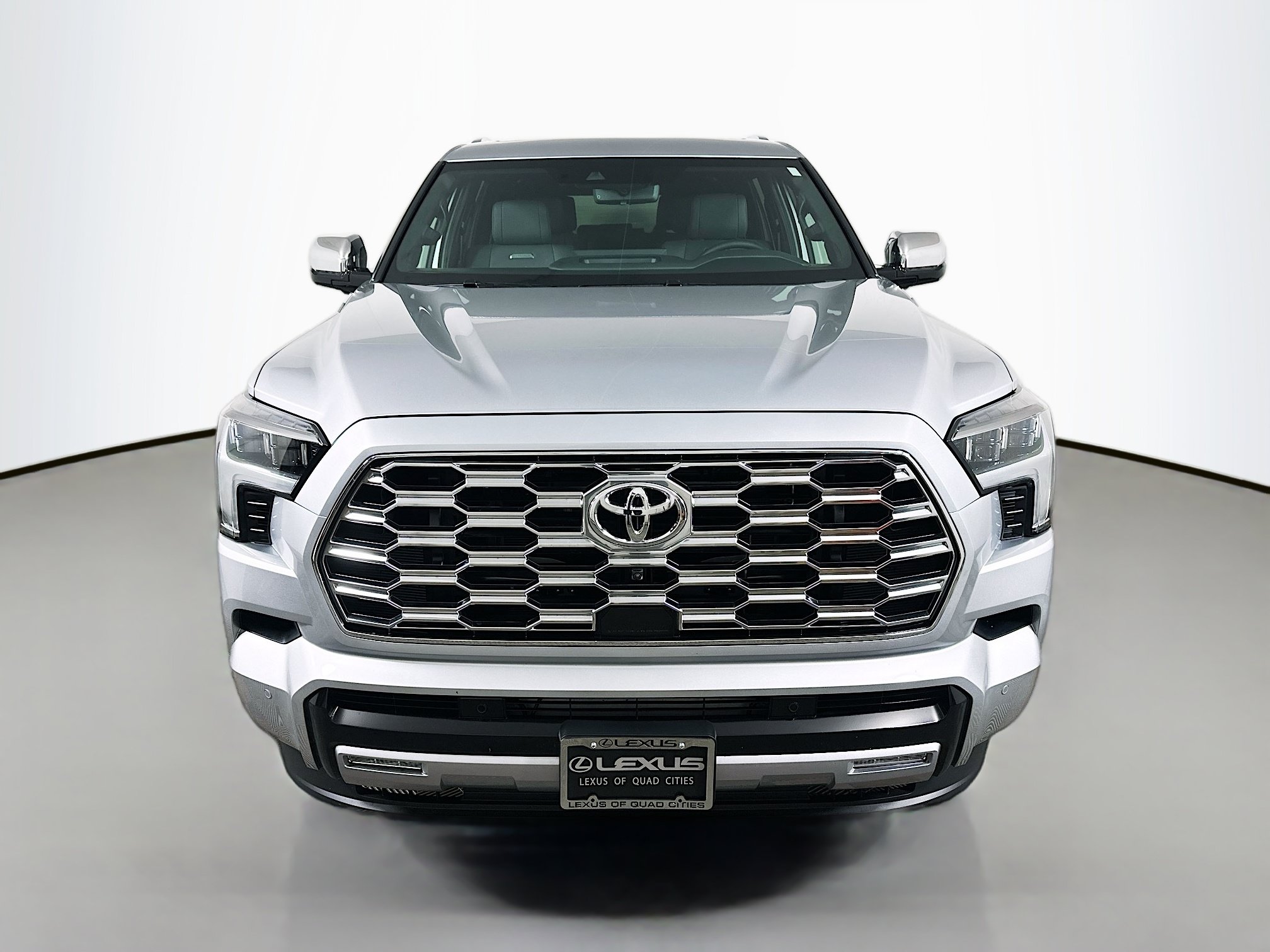 Used 2026 Toyota Sequoia Capstone AWD/4WD image 2