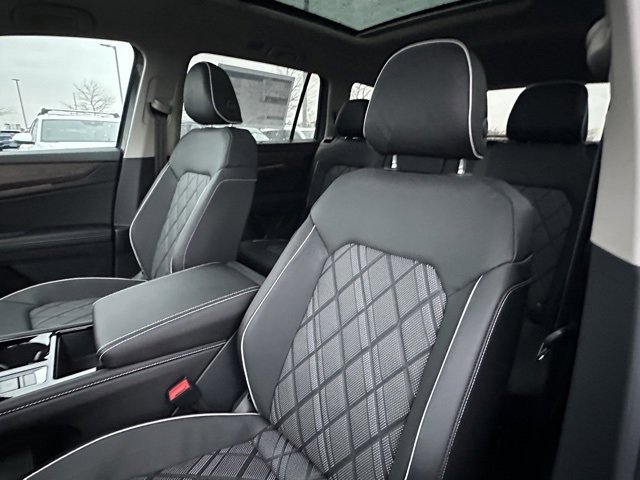 New 2026 Volkswagen Atlas SEL Premium R-Line image 26