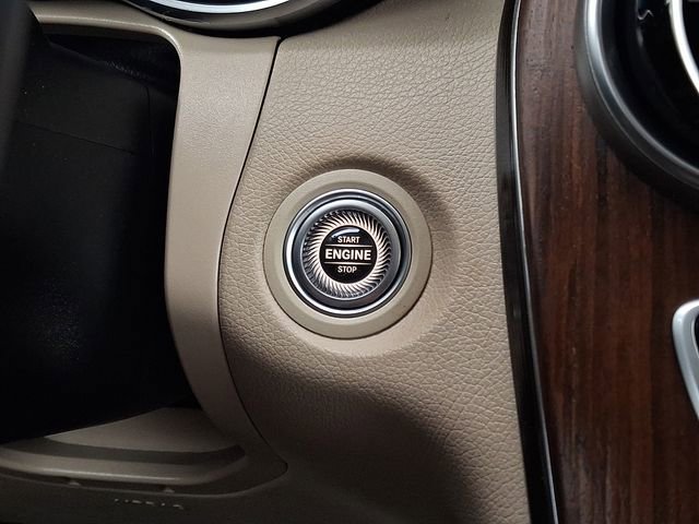 Used 2022 Mercedes-Benz GLC 300 4MATIC image 25