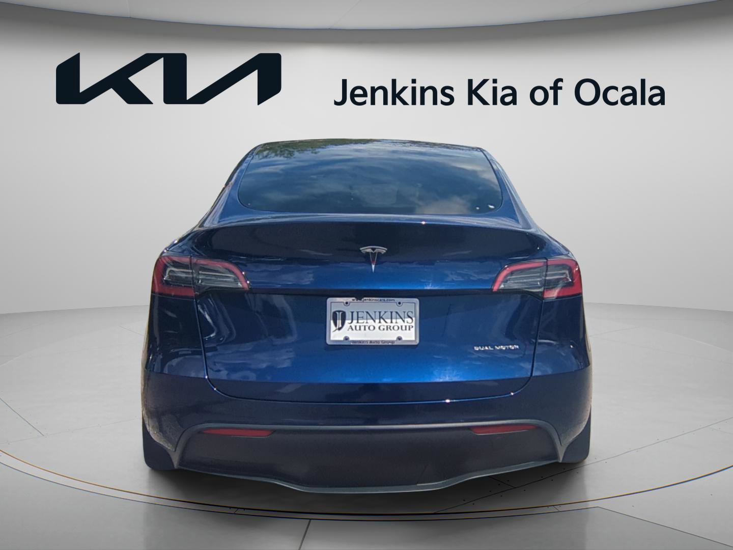 Used 2024 Tesla Model Y Long Range image 4