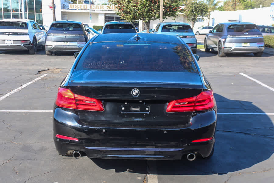 Used 2020 BMW 530i xDrive w/ Convenience Package AWD/4WD image 6
