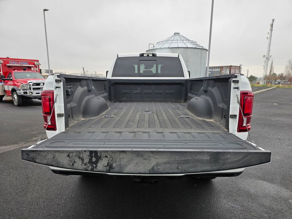 New 2025 RAM 3500 Big Horn AWD/4WD image 30
