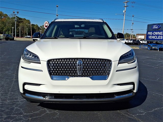 Used 2022 Lincoln Aviator Reserve w/ Elements Package Plus image 2