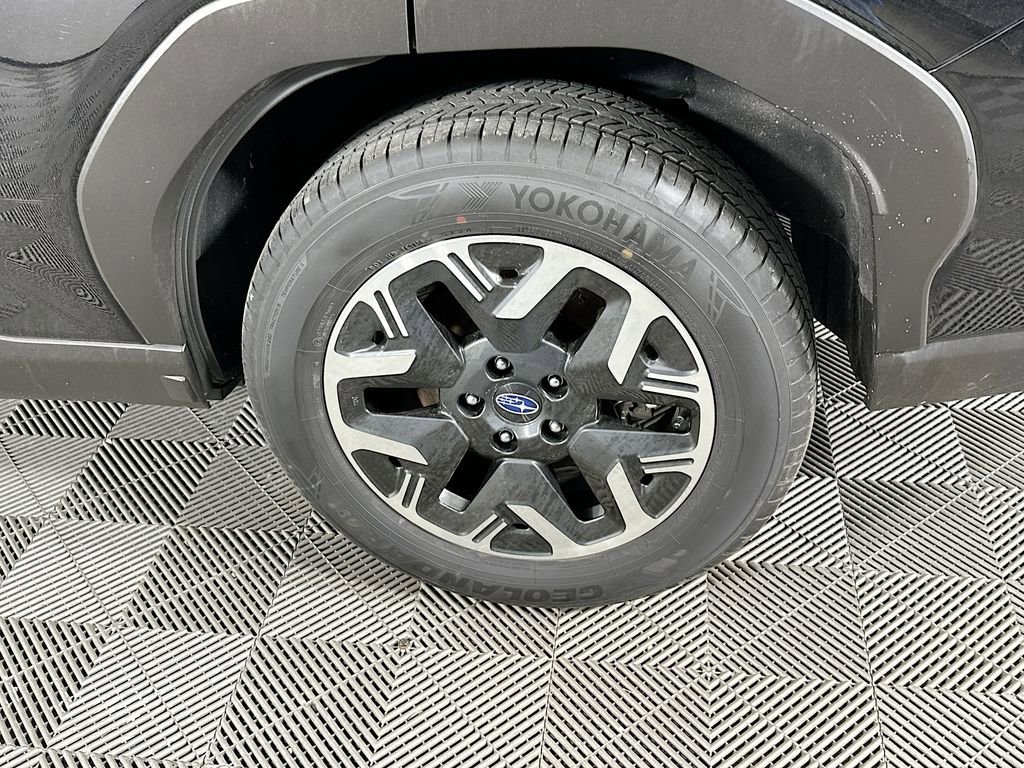 Certified 2025 Subaru Forester Premium image 39