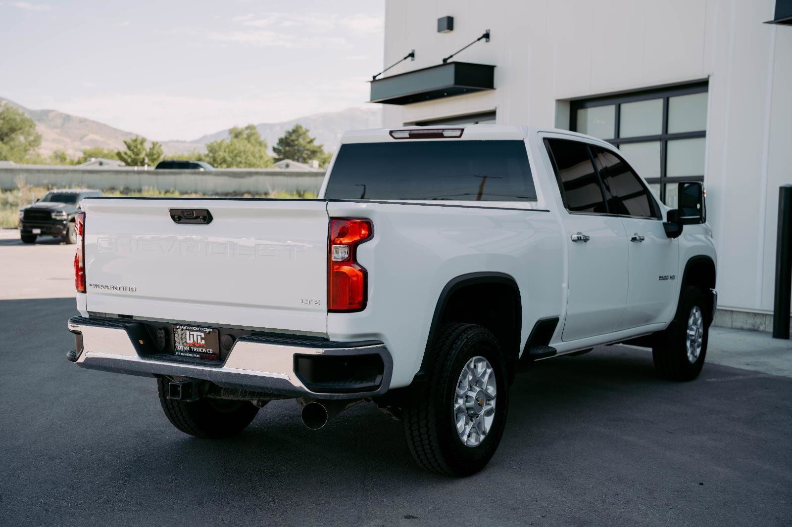 Used 2024 Chevrolet Silverado 2500 LTZ image 7