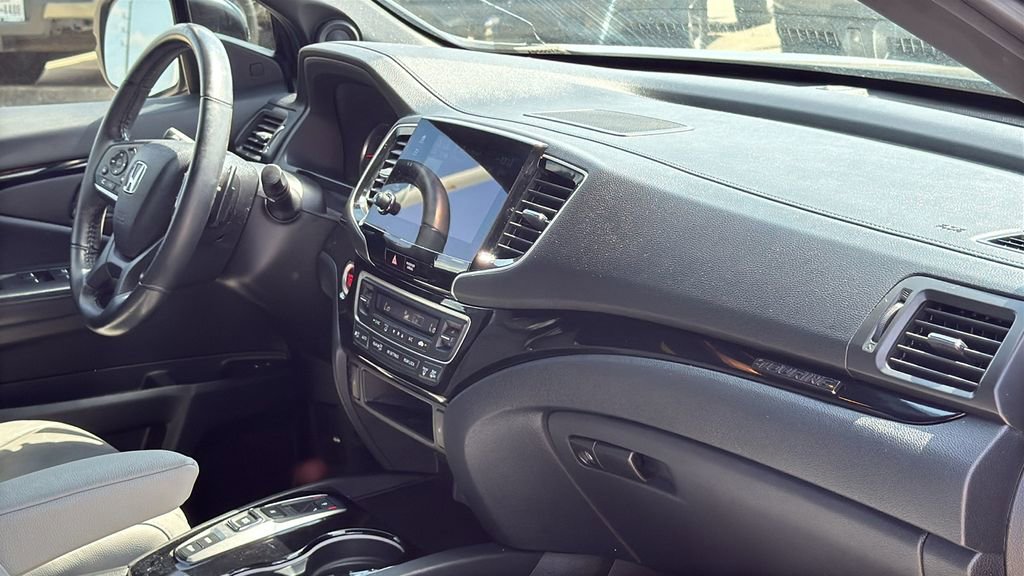 Used 2021 Honda Passport Touring image 31