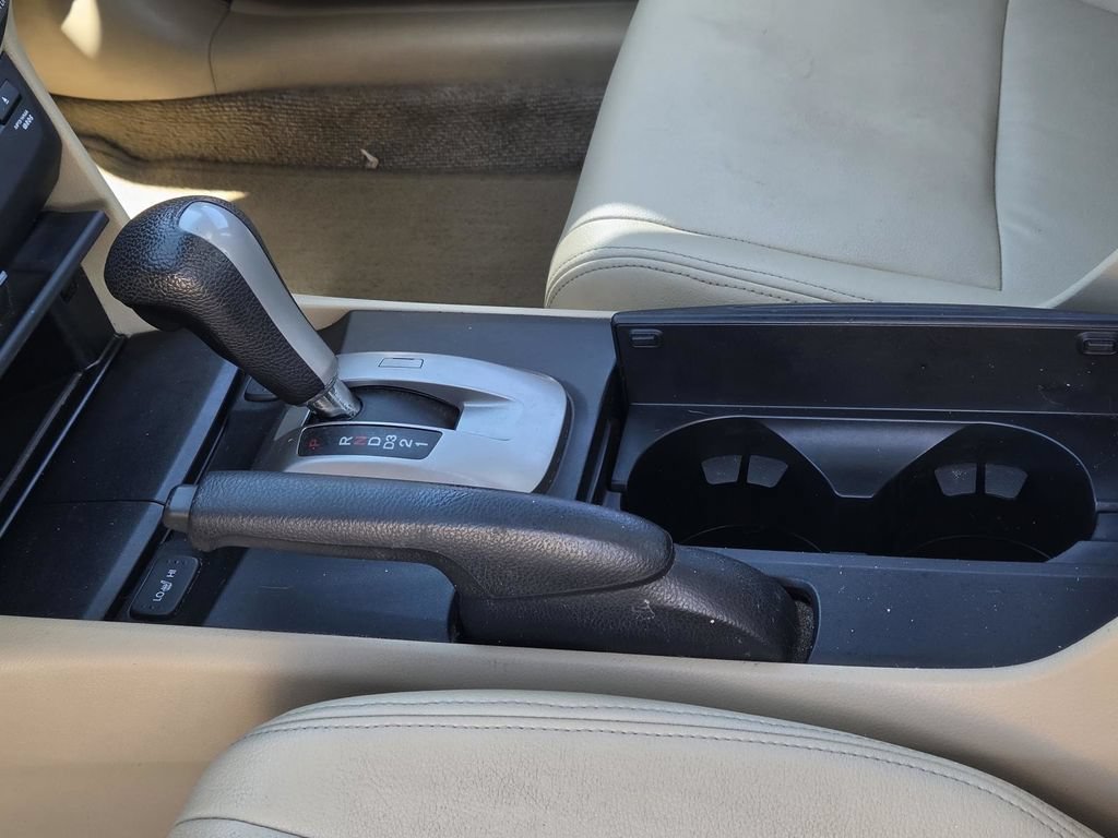 Used 2010 Honda Accord EX-L image 31