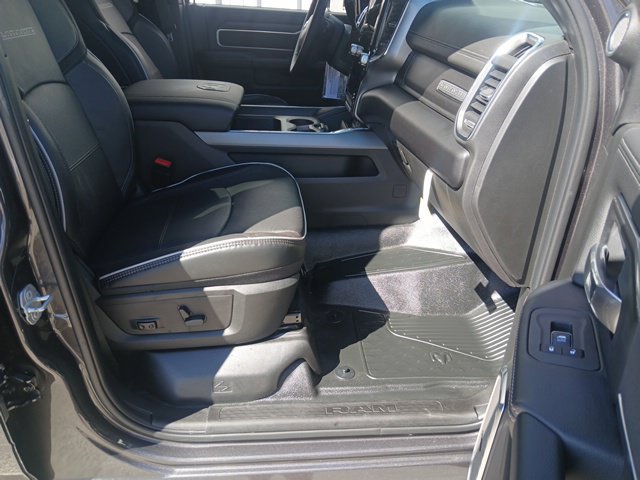 New 2027 RAM 4500 4x4 Crew Cab DRW w/ Laramie Trim Package image 28