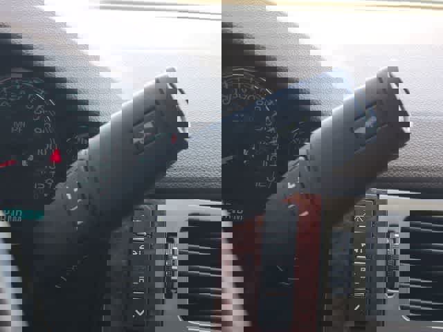 Used 2013 Chevrolet Tahoe LT w/ Luxury Package image 29