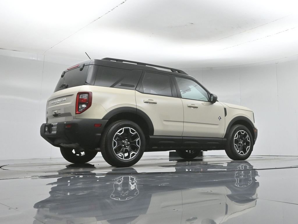 Used 2025 Ford Bronco Sport Outer Banks w/ Outer Banks Tech Package+ AWD/4WD image 51