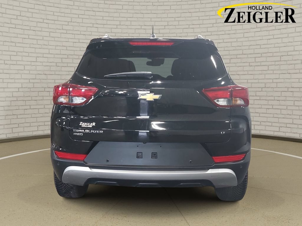 Used 2023 Chevrolet TrailBlazer LT w/ Convenience Package AWD/4WD image 6