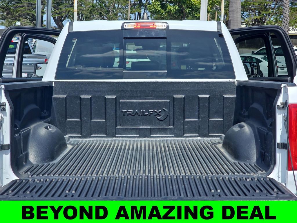 Used 2025 RAM 1500 Laramie AWD/4WD image 13
