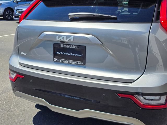Certified 2023 Kia Niro Wave w/ Wave Preserve Package FWD image 15