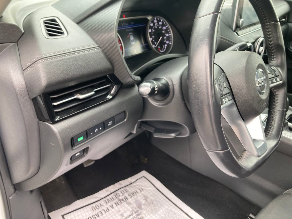 Used 2020 Nissan Sentra SV FWD image 17