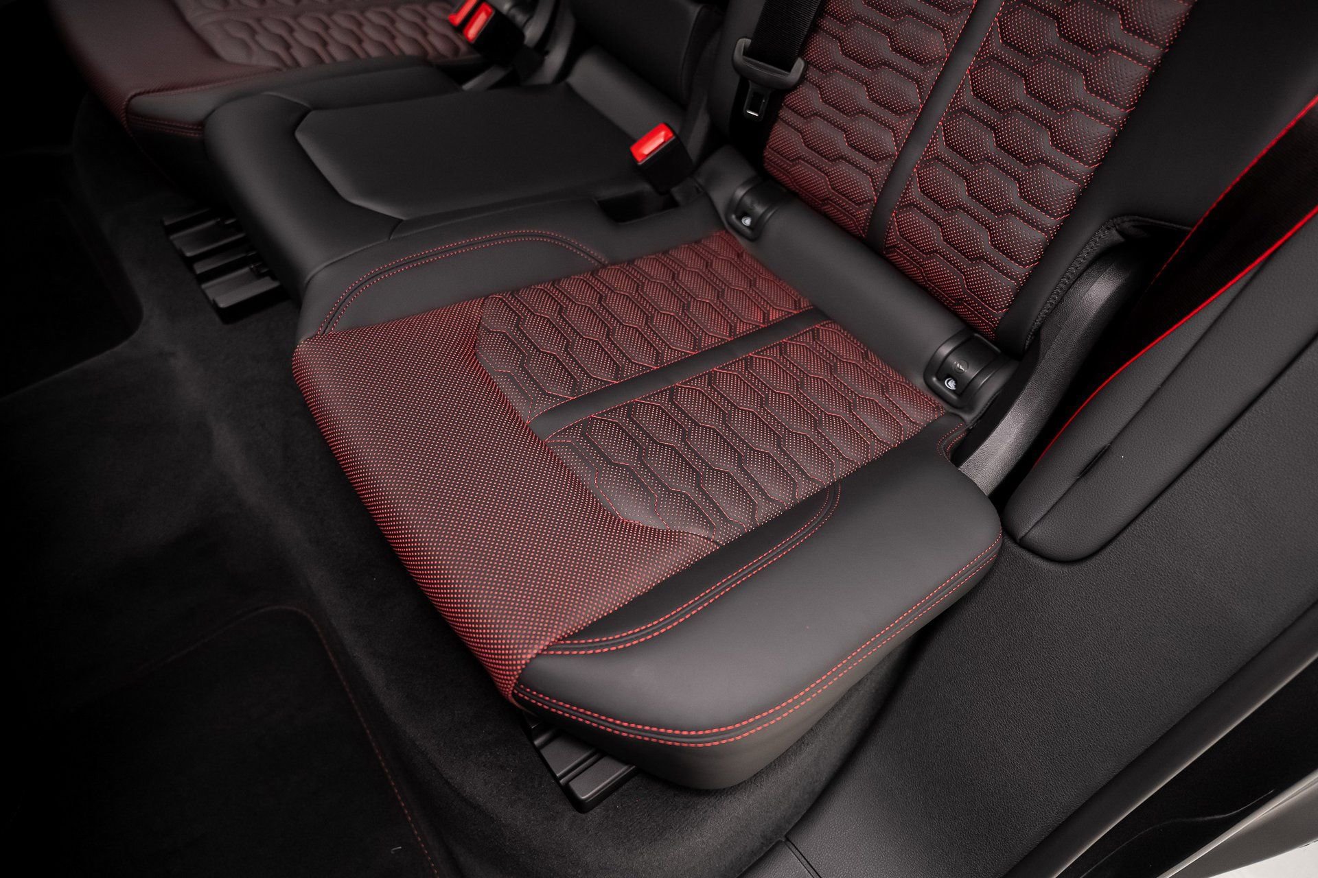 Used 2026 Audi RS Q8 performance image 69