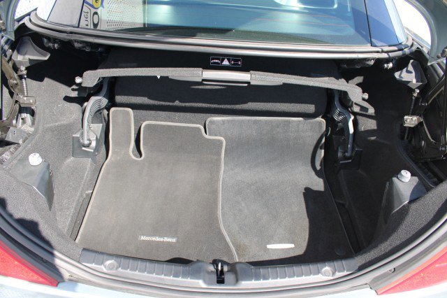 Used 2013 Mercedes-Benz SLK 250 image 16