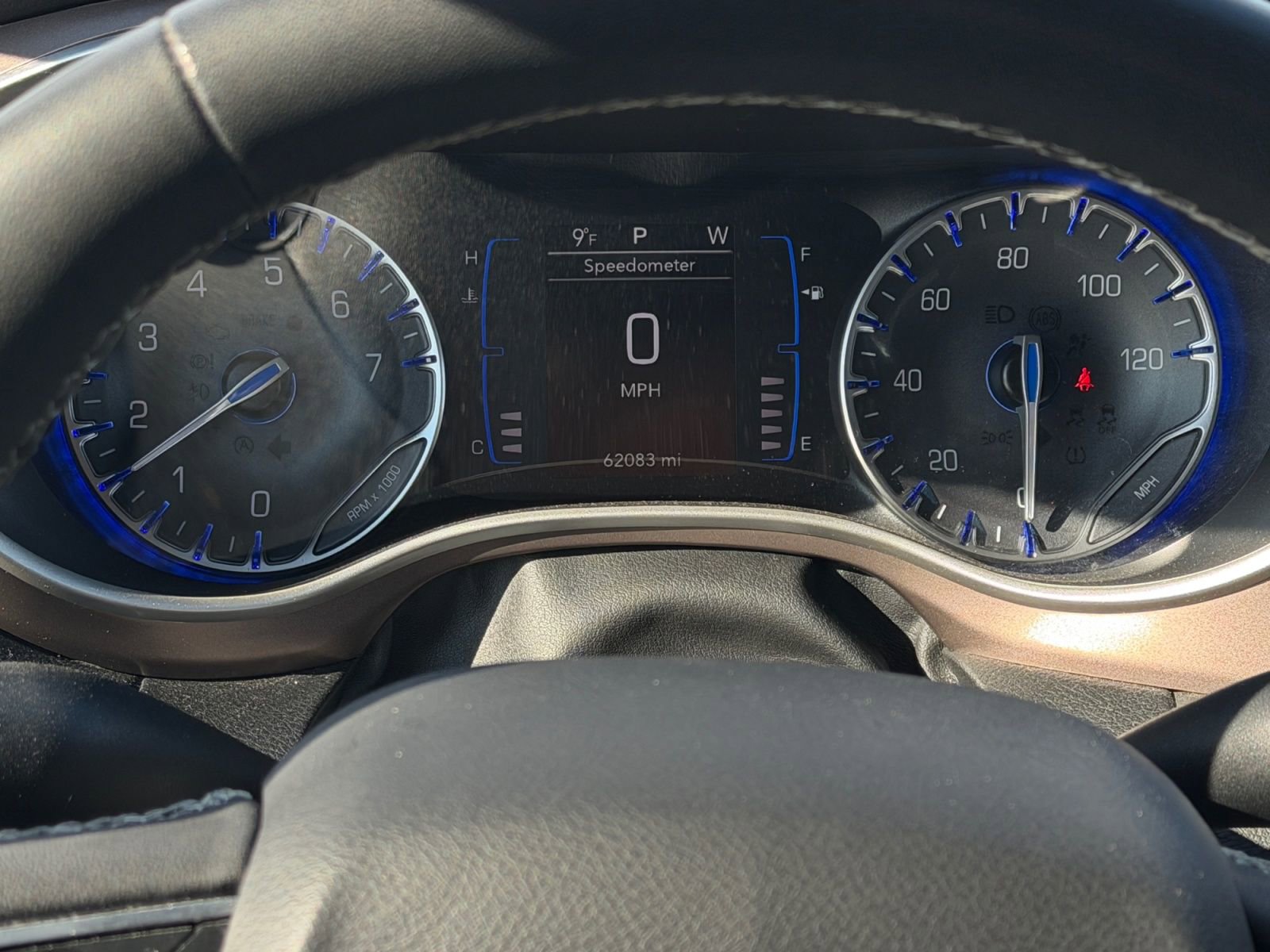 Used 2023 Chrysler Voyager LX image 25