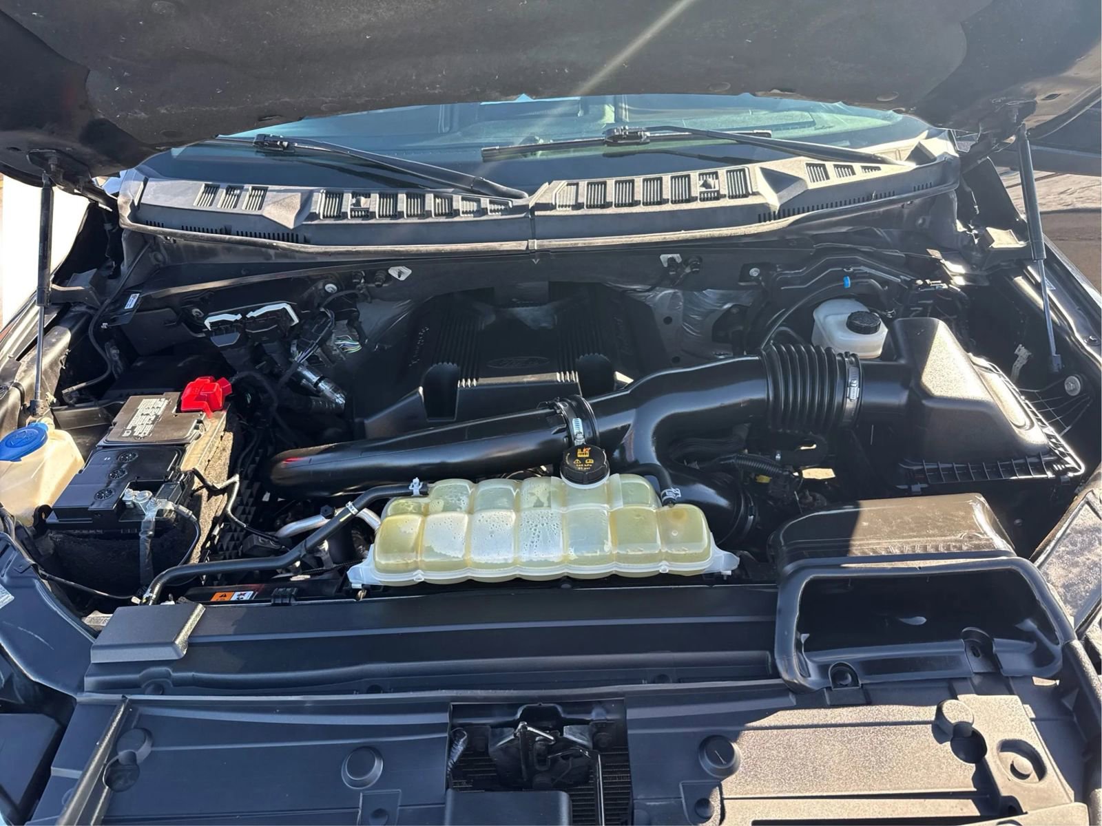 Used 2020 Ford F150 Limited AWD/4WD image 11
