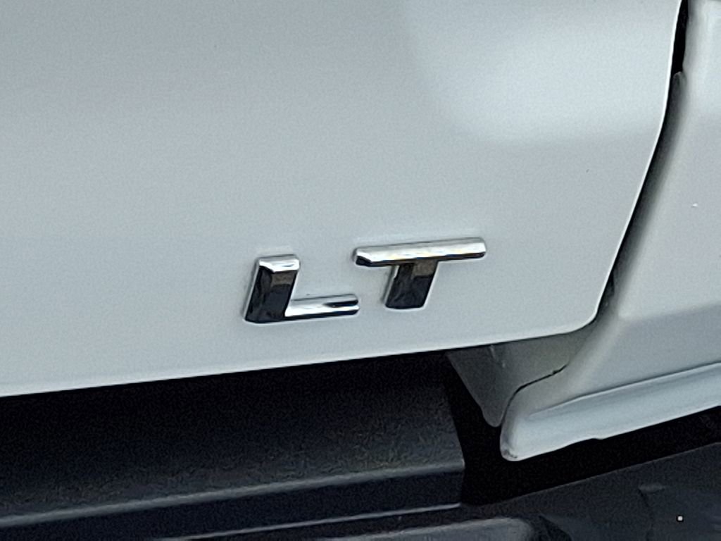 Used 2024 Chevrolet Colorado LT image 31