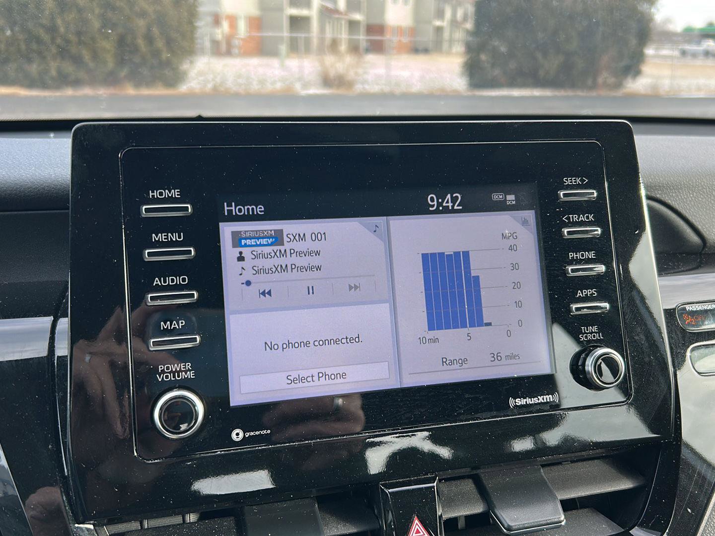 Used 2024 Toyota Camry LE image 11