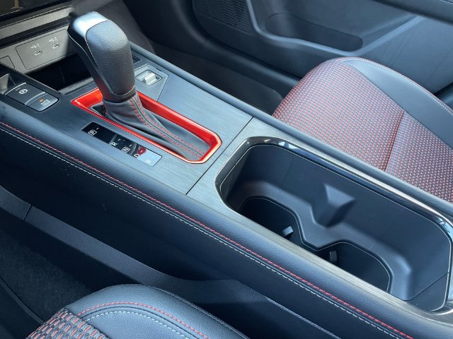 New 2027 Nissan Kicks SR AWD/4WD image 17
