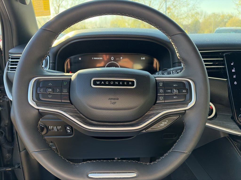 Used 2024 Jeep Wagoneer Series II w/ Flexible Seating Group AWD/4WD image 14