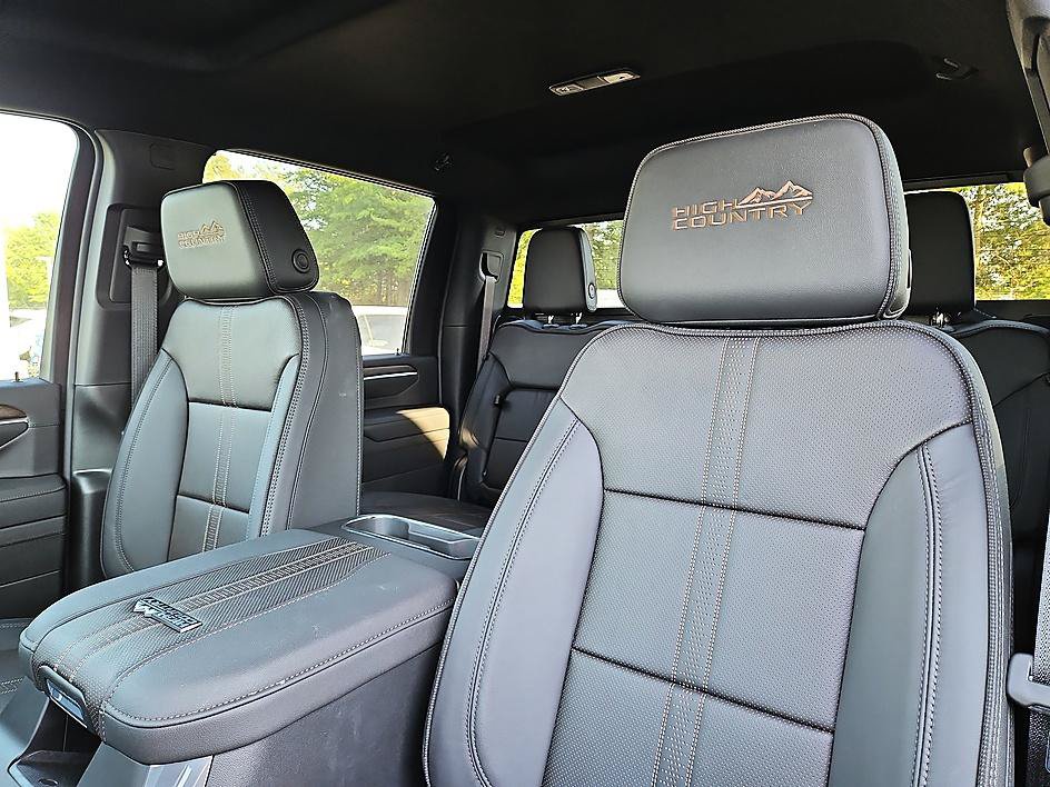New 2026 Chevrolet Silverado 3500 High Country AWD/4WD image 16