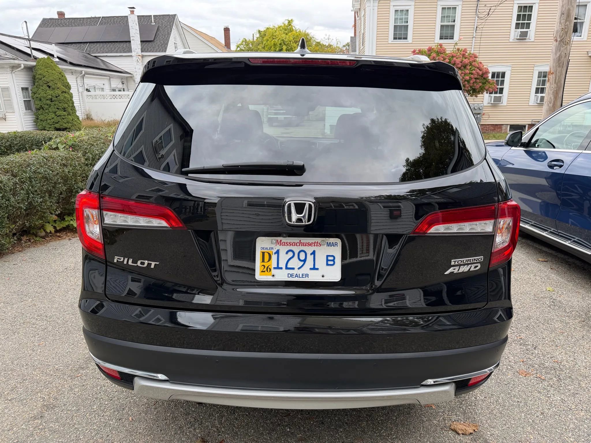 Used 2020 Honda Pilot Touring image 6