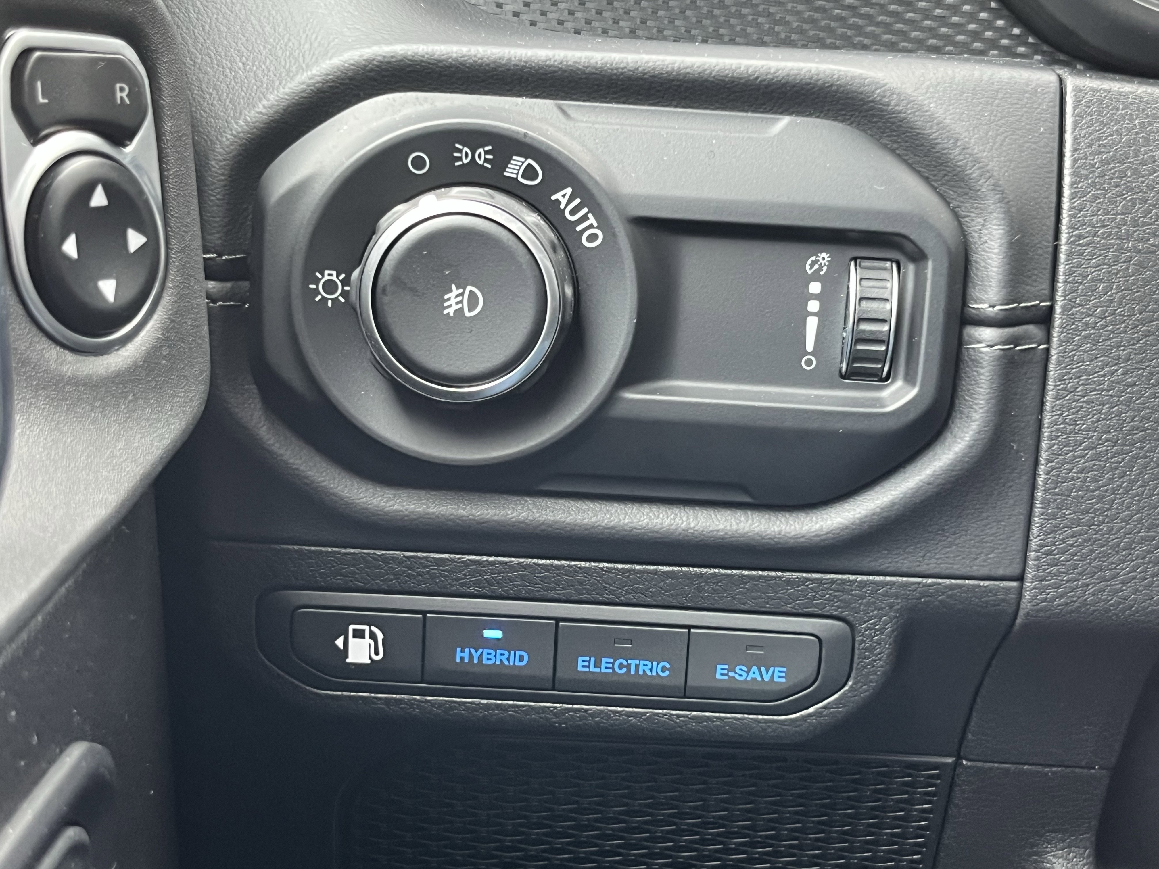 Used 2025 Jeep Wrangler Unlimited Rubicon 4xe w/ Safety Group image 37