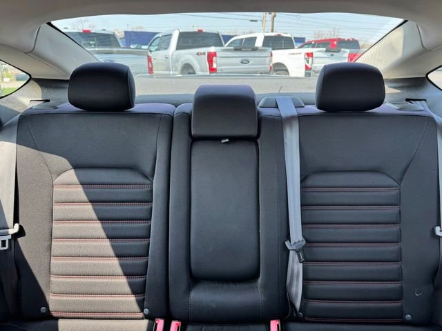 Used 2014 Ford Fusion SE w/ Equipment Group 201A image 23