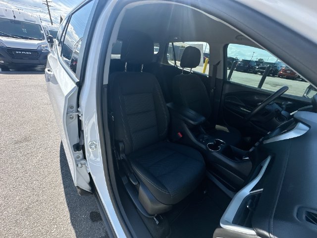 Used 2024 GMC Terrain SLE w/ Driver Convenience Package AWD/4WD image 25