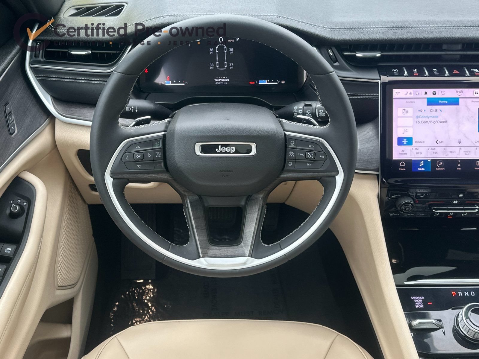 Used 2023 Jeep Grand Cherokee L Limited AWD/4WD image 15