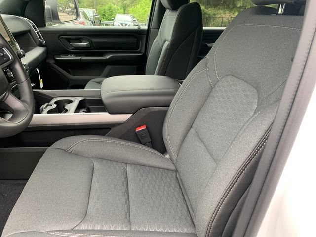 New 2026 RAM 1500 Express AWD/4WD image 12