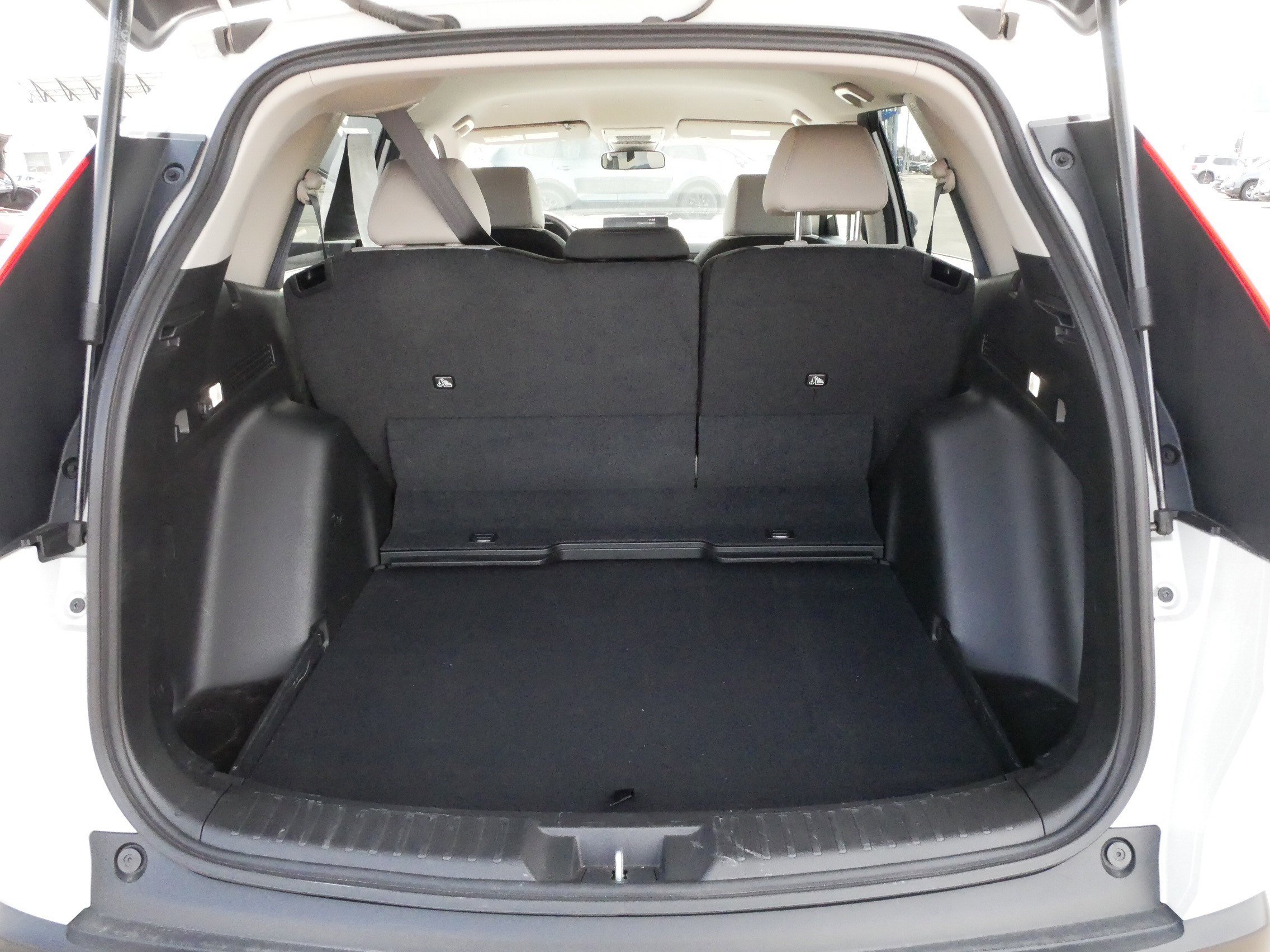 Used 2023 Honda CR-V LX image 19