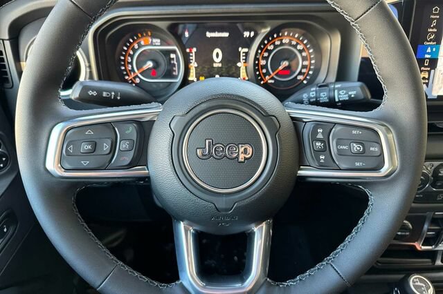 New 2027 Jeep Wrangler Unlimited Sahara AWD/4WD image 20