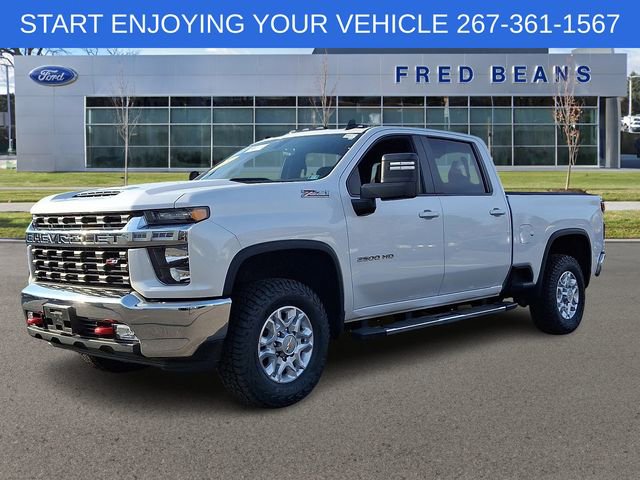 Used 2022 Chevrolet Silverado 2500 LT w/ Convenience Package image 4