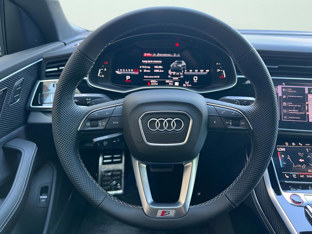 Used 2026 Audi SQ8 Prestige w/ Prestige Package AWD/4WD image 32