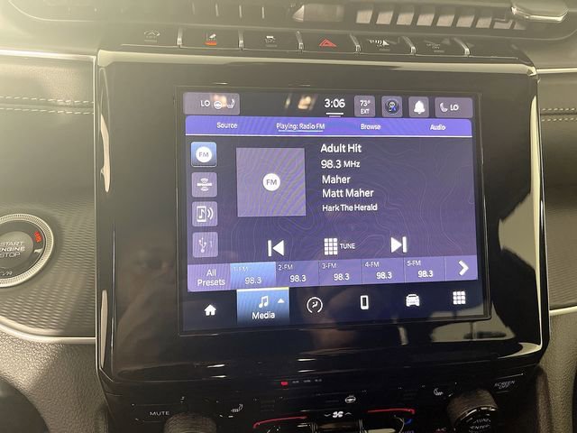 New 2025 Jeep Grand Cherokee Laredo image 18