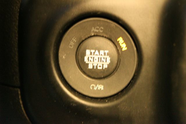 Used 2021 Jeep Wrangler Sport S image 22