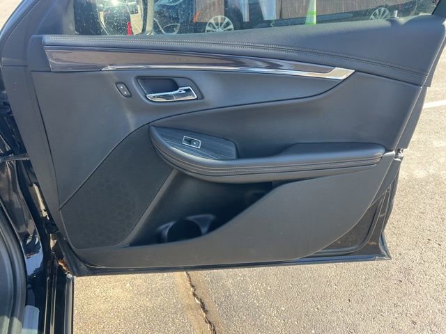 Used 2017 Chevrolet Impala Premier image 31