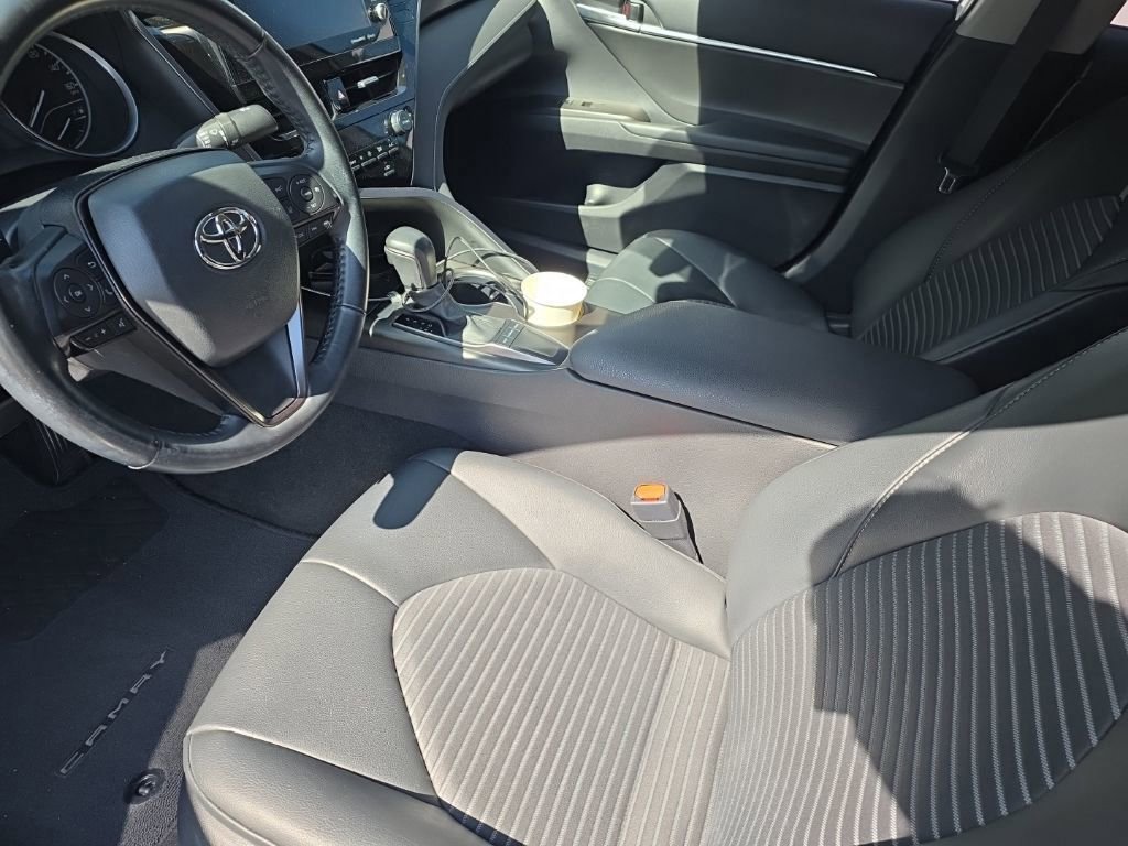 Used 2024 Toyota Camry SE w/ Audio Upgrade Package image 7