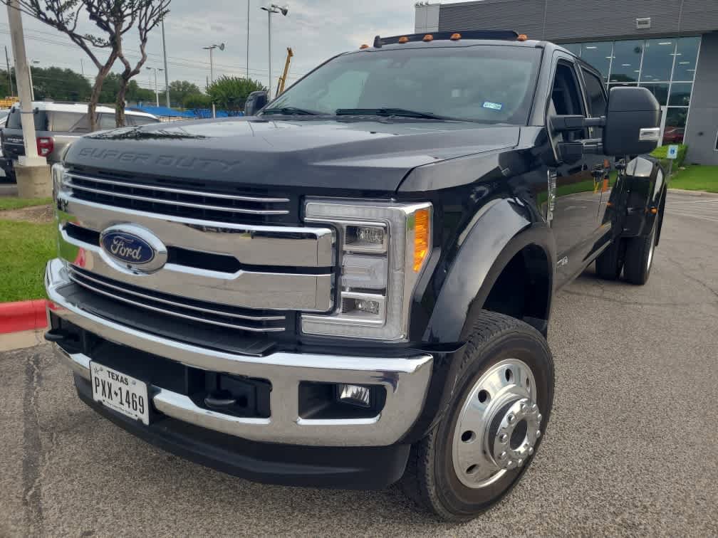 Used 2019 Ford F450 Lariat w/ Lariat Ultimate Package AWD/4WD image 2