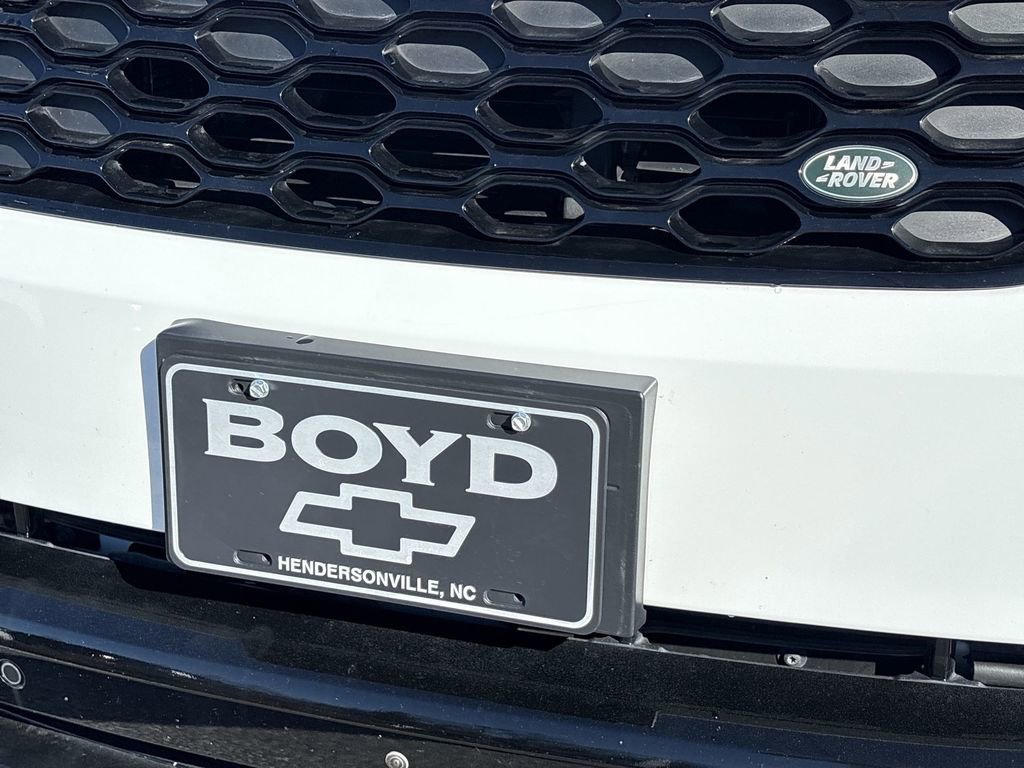 Used 2023 Land Rover Discovery S R-Dynamic image 32