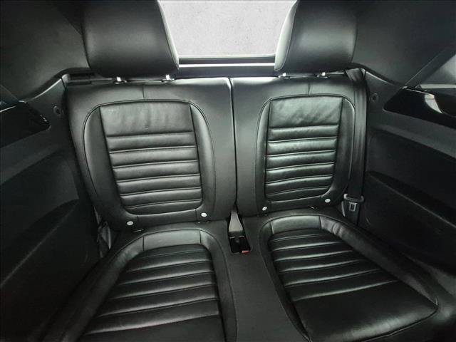 Used 2013 Volkswagen Beetle 2.0T FWD image 20